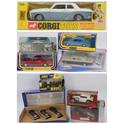 68 - Corgi toys, diecast Rolls Royce Silver Shadow 273 with Take off wheels and Golden Jacks with box. Di... 