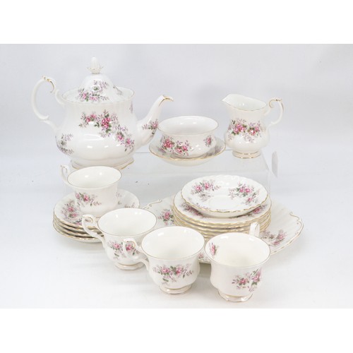 367 - Royal Albert Lavender rose part teaset, 4 cups and 6 saucers, 6 side plates, tea pot, jug, sugar bow... 