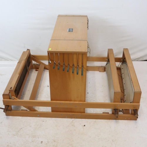 177 - A Harris Looms - table top loom