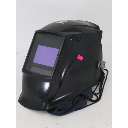 190 - A Miller Auto Darkening helmet for welders . Not tested. Comes in soft bag.