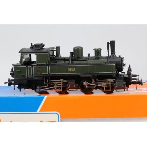 100 - Roco 43281 loco in original box