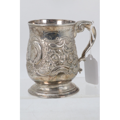 15 - Unmarked plated? white metal? decorative tankard weight approx. 268g