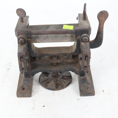 63 - Antique leather skiving and splitter machine (untested)