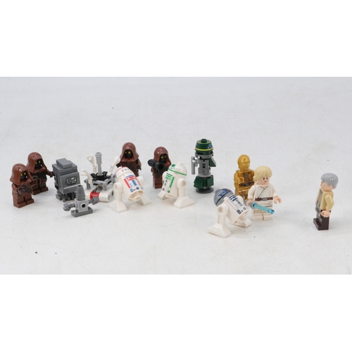 146 - Lego Star Wars 75059 Sand crawler, with minifigures, has been made and packed back into bags, unchec... 