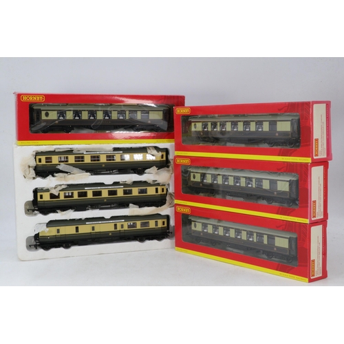 308 - Hornby The boxed set Coach Pack