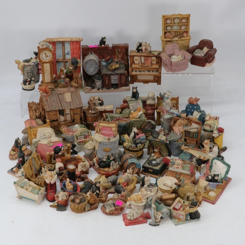 544 - A selection of Colourbox Peter Fagan miniature cat collectors ornaments