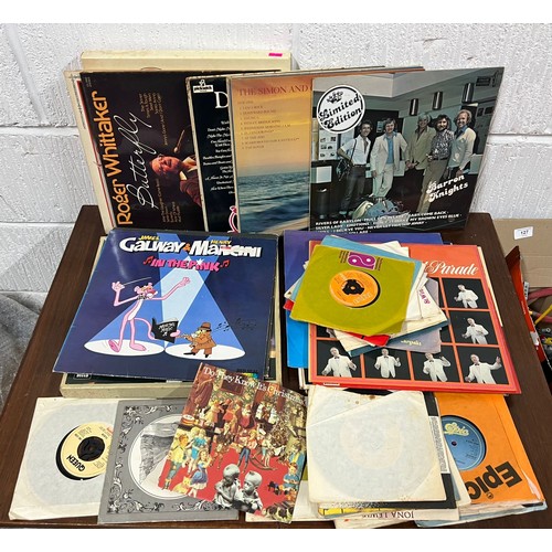 574 - Quantity of mixed genre records LPs and 45s to include Dionne Warwicke, Greatest Hits, War of the Wo... 