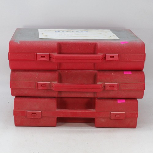 316 - Three red carry cases containing 00 gauge trains/carriages to include one with Trian Pullman carriag... 