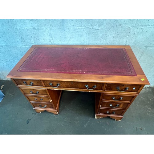 60 - Reproduction sectional desk with red leatherette top measures approx. 123cm x 60cm