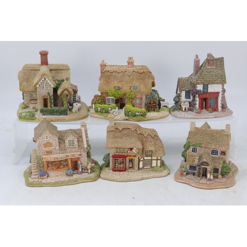 369 - Six boxed Lilliput Lane cottages to include Bargate Cottage tea room, New Forest Teas, The toy shop,... 