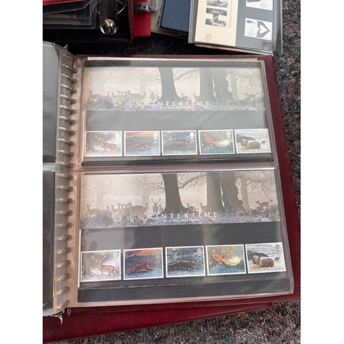 513 - Good selection of assorted presentation packs in 8 albums together with a Royal Mail special stamps ... 