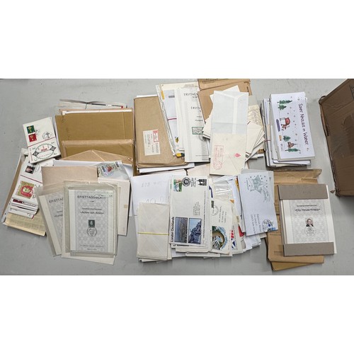 619 - A selection of first day covers