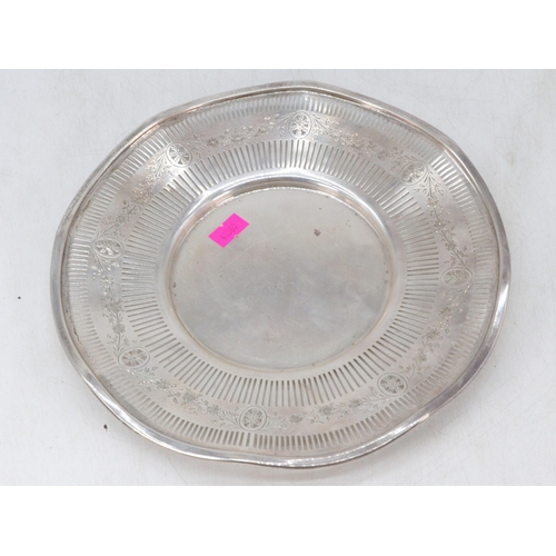 37 - A sterling silver pierced dish (approx. weight 200g)