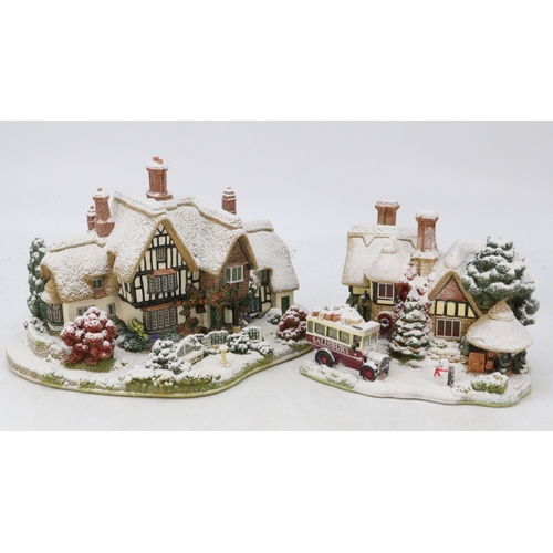 597 - Lilliput Lane L2438 Country living in Winter together with L2649 Christmas Shopping with deeds - no ... 