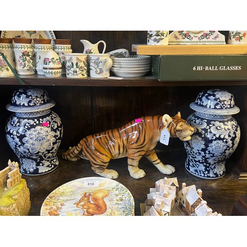 613 - Vintage ceramic tiger together with two reproduction ginger jar lamps (no workings)