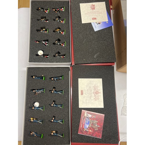 81 - Britains boxed sets 41151 Royal Air Force band together with 41103 limited edition Black Watch Regim... 