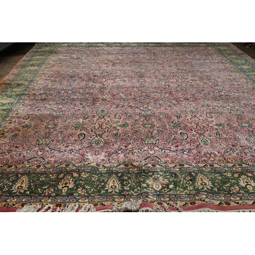 521 - Rug measures approx. 16ft x 12ft