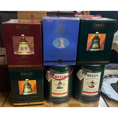 269A - Sixteen Bells whiskey decanters all with contents mainly 1990s including Queen Mother, Princess Euge... 