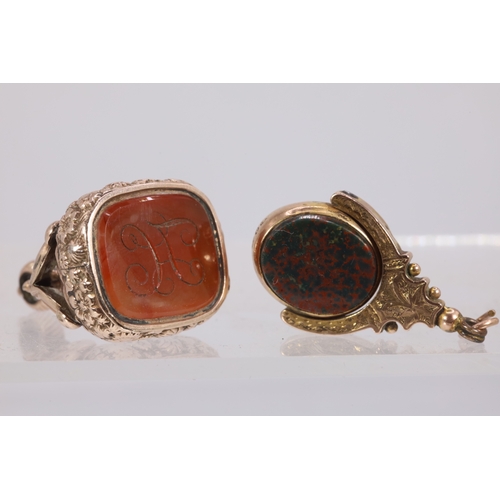 143 - 9ct gold rotating fob set with agate and bloodstone together with another fob seal