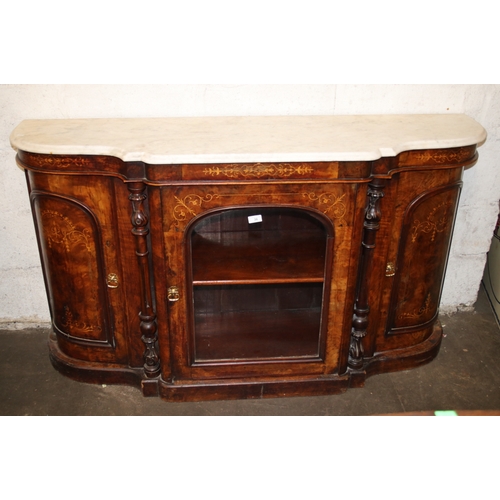 36 - Victorian walnut credenza/sideboard with marble top. Measures approx. 60