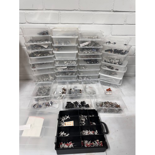 657 - A large quantity of war gaming diecast figures, painted and unpainted to include Afghans, Chinese, B... 