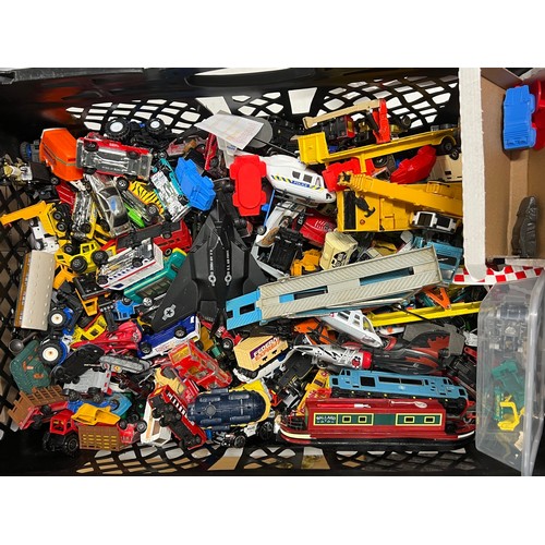 670 - A box of assorted plastic dinosaurs with other animals and toys together with A large quantity of as... 