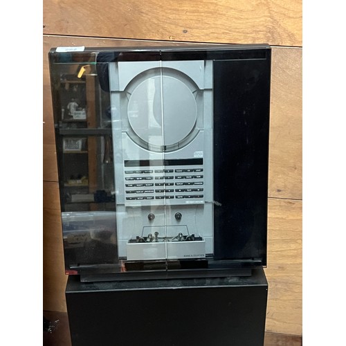 282 - Bang and Olufsen Cd player on stand together with two B&O speakers and Beolink trade/spares/repairs ... 