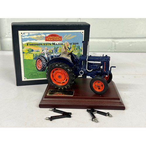 700 - Britains Vintage Tractors 8715 Fordson 27N Major Tractor