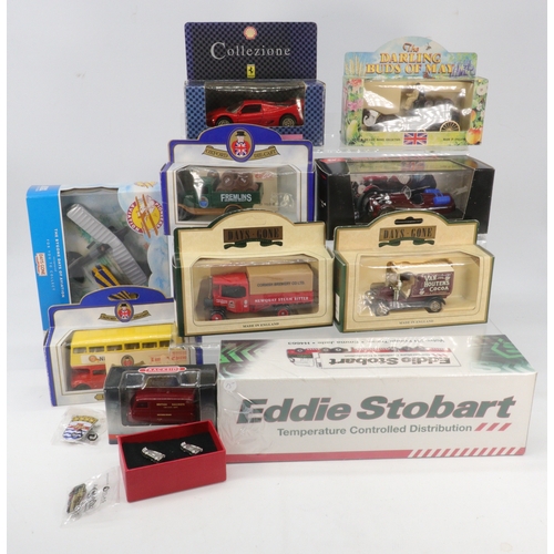 85 - A selection of assorted boxed diecast vehicles to include, Eddie stobart, days gone, atlas. (see all... 