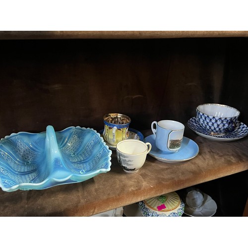 412 - A selection of ceramics to include Japanese floral sugar pot, Lomonosov cup and saucer, tea ware and... 