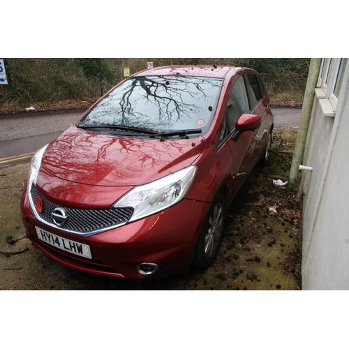 1 - Nissan Note 5-door hatchback HY14 LHW, two sets of keys, No V5 form, the battery is flat.
Last MOT 3... 