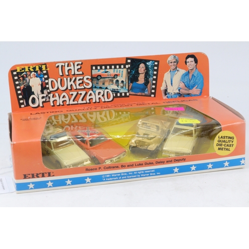 197 - Ertl the Dukes of Hazzard 1570 boxed set