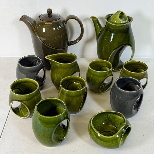 620 - Holkham pottery mugs, jugs, tea pot etc