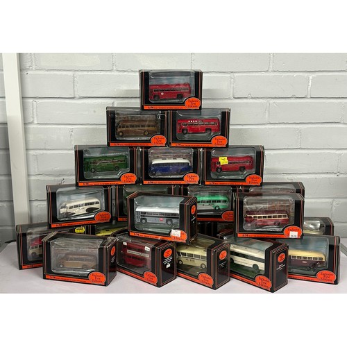 137 - 22 boxed EFE diecast buses