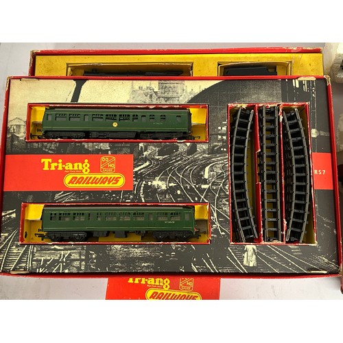 140 - Quantity of Hornby - Tri-ang railway items, including RS-7, R1 diesel shunter, two other part sets, ... 