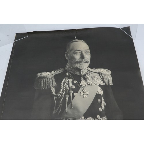 31B - Photos of George V and Queen Mary with a note from his cousin Xenia.