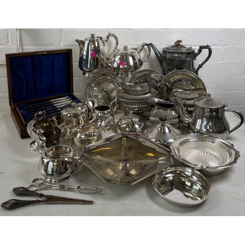520 - Good selection of assorted Silver plated items