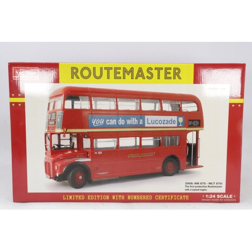 656 - Sunstar 1:24 scale Routemaster limited edition diecast bus