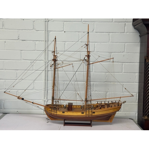 657 - Large model wooden galleon/boat, measures approx.  89cm long