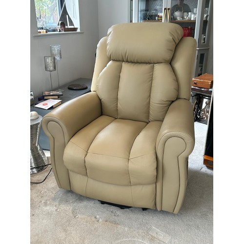 548 - A massage chair trade/spares/repairs