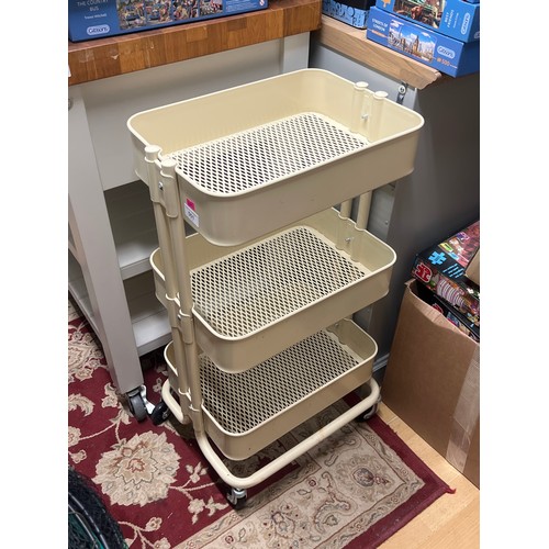 551 - Three tier storage trolley