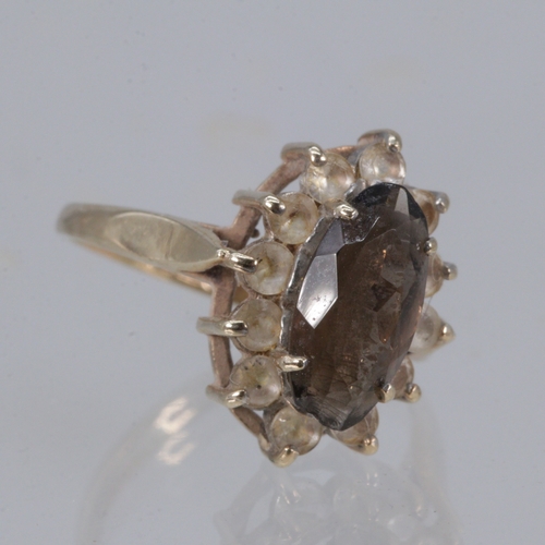 178 - A 9ct gold dress ring (approx. weight 3g)