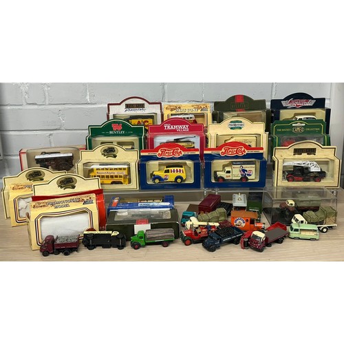437 - Box of mixed diecast to include loose and boxed, including Lledo Days Gone, EFE, Classix, Dinky etc