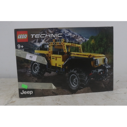 40 - Lego Technics 42122 Jeep in original box (unchecked for completeness)