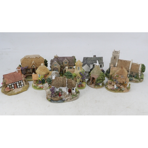 289 - 10 Un-boxed Lilliput lane buildings to include Playtime, Tabitha Twitchits, Out for a Duck, Gold Top... 
