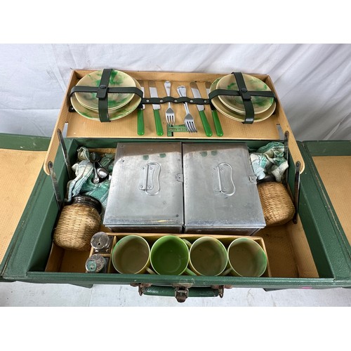 299 - Vintage Wye Valley Garrison picnic set, opens up and with two tiers and pop out legs to become a tab... 