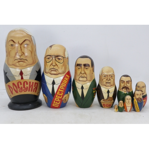 255 - Set of Russian stacking dolls (Matryoshka) handpainted with caricature of Russian political figures