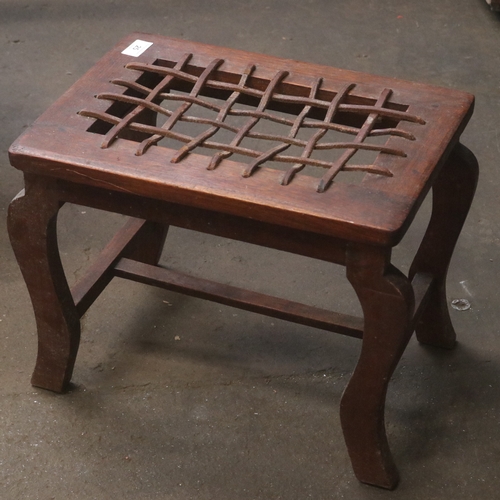 Lot 22        