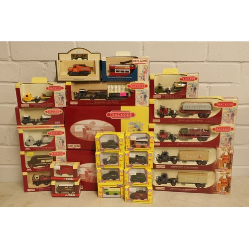 152 - A selection of assorted Lledo Trackside diecast together with Classic, Winross models etc