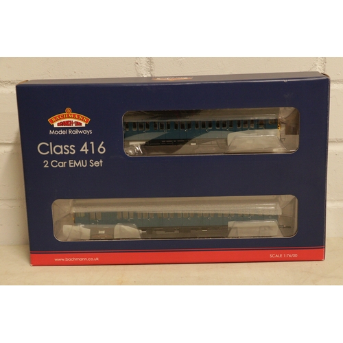 160 - A boxed Bachmann 31-375 lass 416 2EPB EMU 5764 BR Blue 2 car set